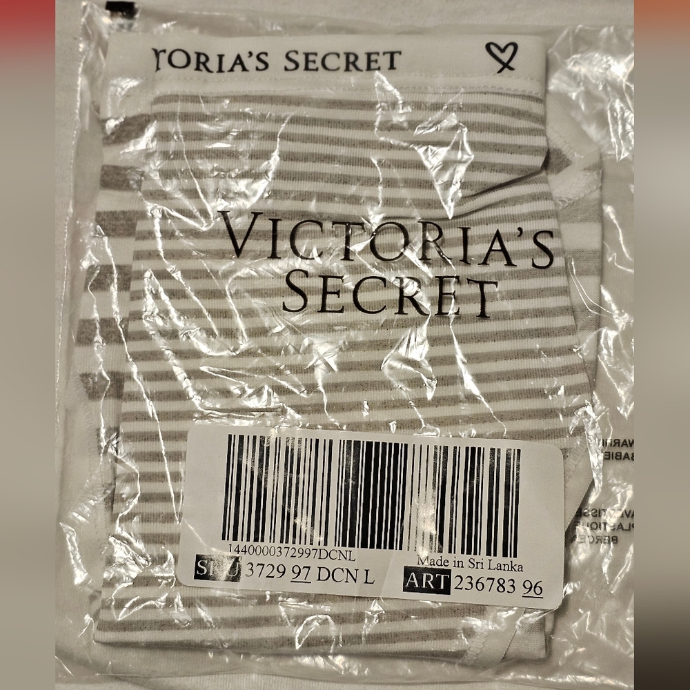 NWT Victoria's Secret Gray &  White Stripe High-Leg Brief Sz L